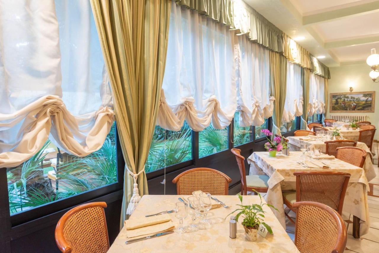 Hotel Kyrton Форте дей Марми Екстериор снимка